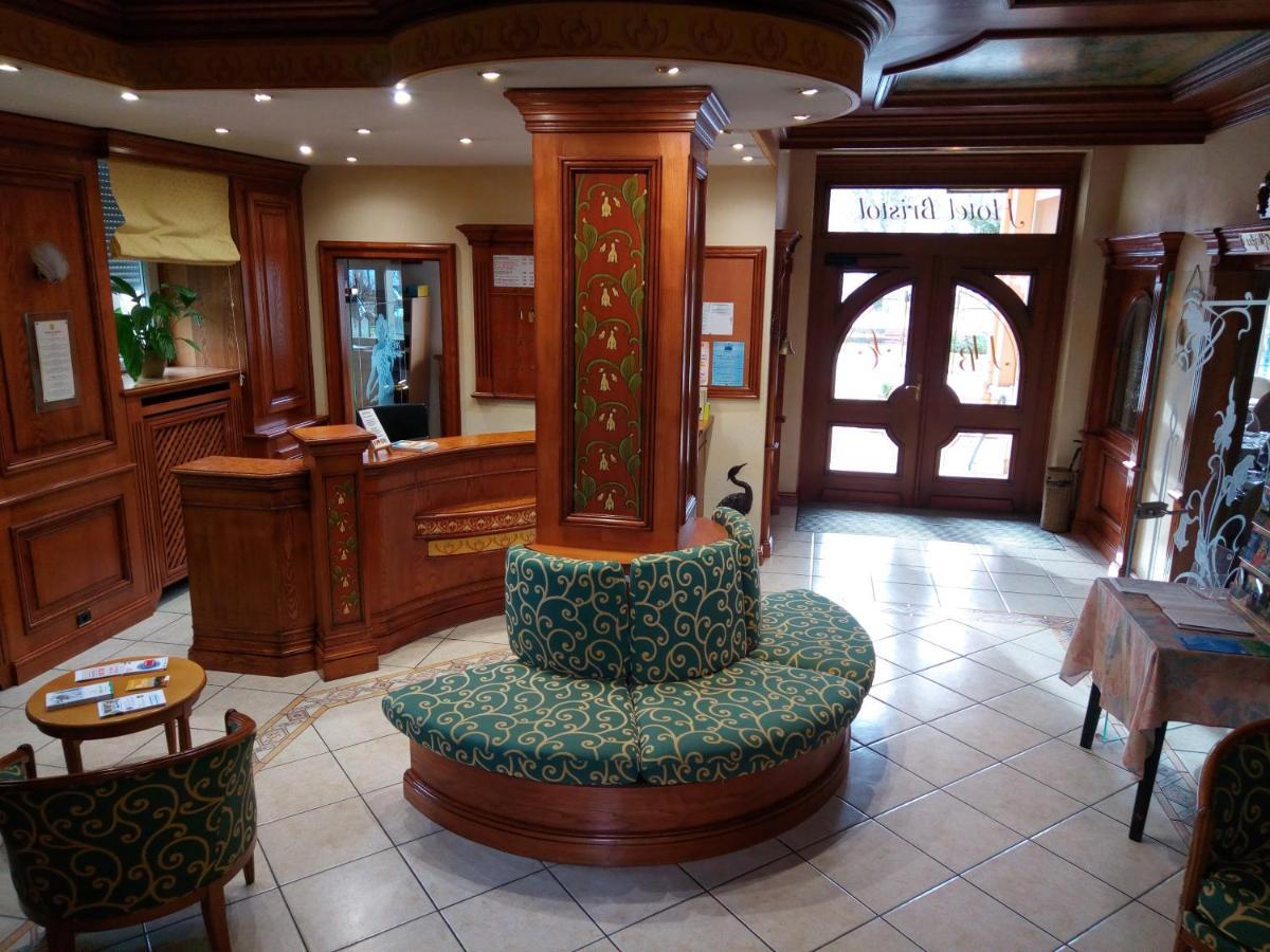 Hotel Restaurant Le Bristol 尼德布龙莱班 外观 照片