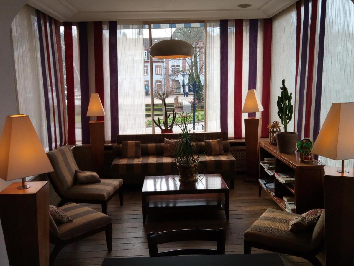 Hotel Restaurant Le Bristol 尼德布龙莱班 外观 照片